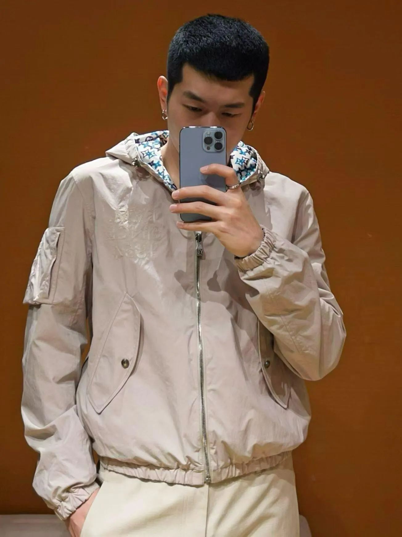 Louis Vuitton/